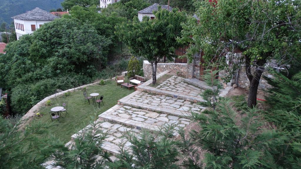 Iliopetra Suites Agios Lavrentios Exterior foto